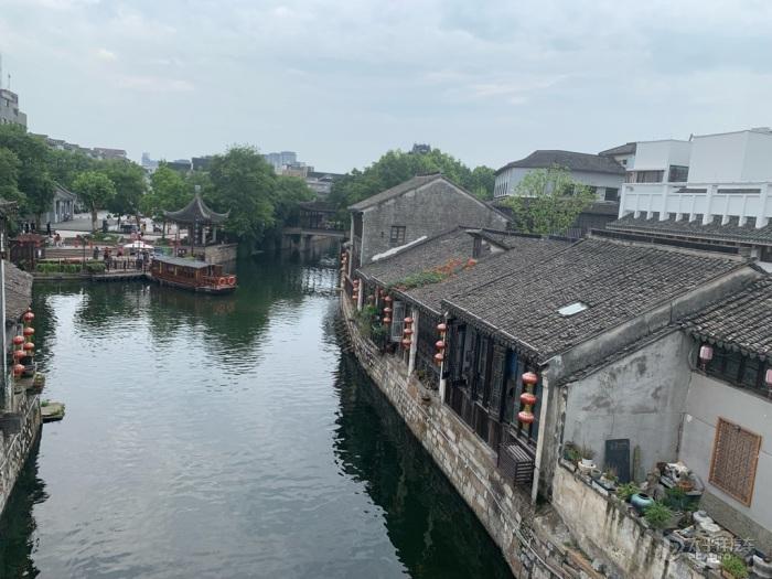 逃离空旷大街6